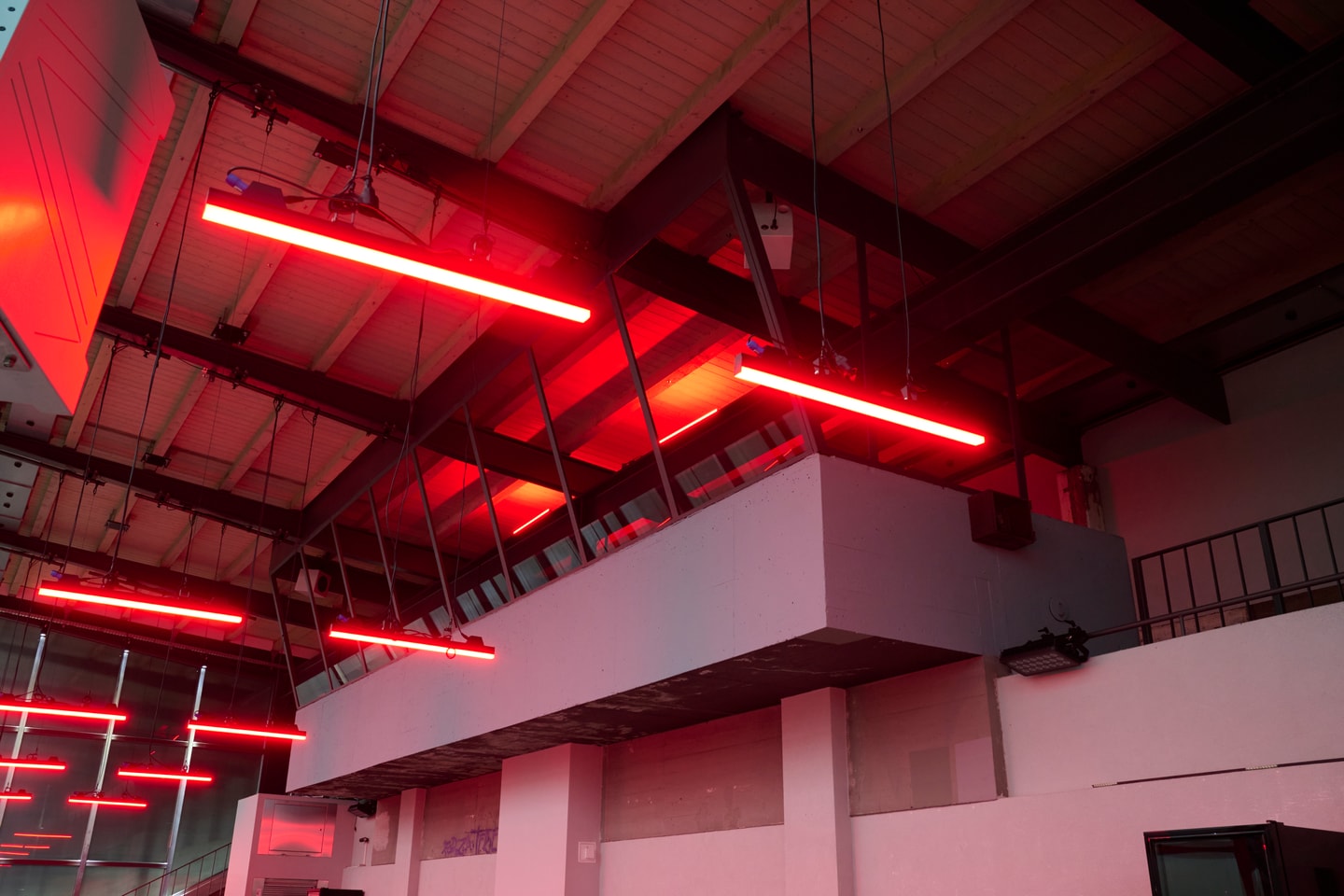 Gallery (1/2) - AVUS Tribüne main room